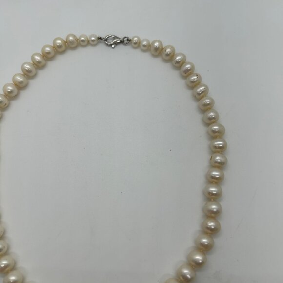 Cultured Pearl Necklace With Sterling Silver Lobster Clasp 18" Freshwater - Picture 5 of 14